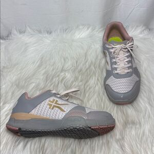 Kuru Gray/Pink Women's Chicane Sneakers Sz‎ 11